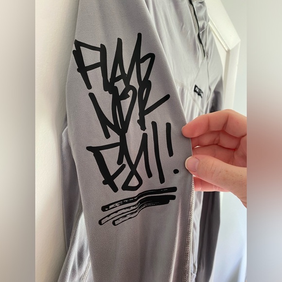 Flag Nor Fail Running Jacket - Picture 7 of 7